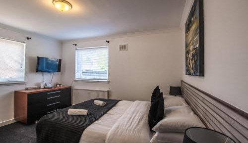 Double Room with Private Bathroom