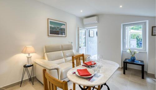 One-Bedroom Vacation Home