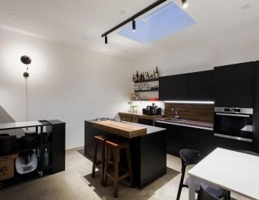 Two-Bedroom Deluxe Apartment
