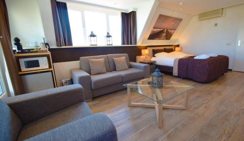 Suite with Sea View