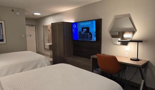Suite with Two Beds - Non-Smoking