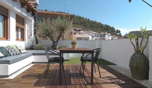 Apartment with Terrace