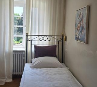 Basic Single Room
