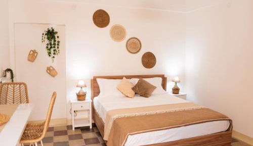 Queen Room with Garden View
