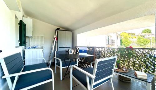 One-Bedroom Apartment with Terrace