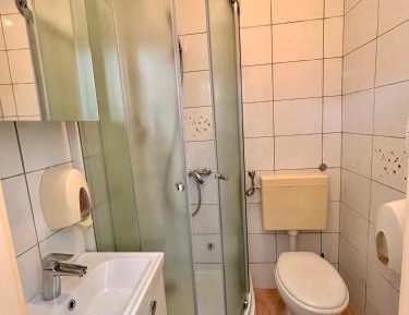 Single Room with Garden View
