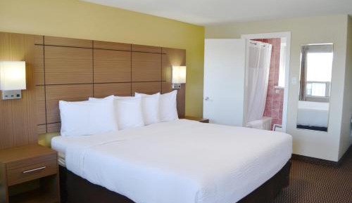 King Room - Non-Smoking