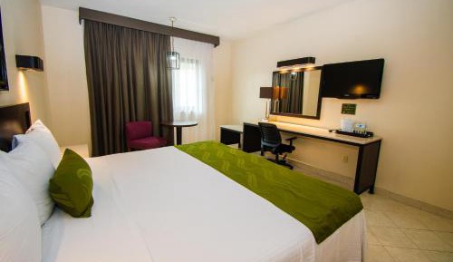 Standard King Room
