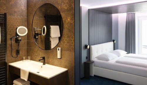 Double Room with Spa Bath