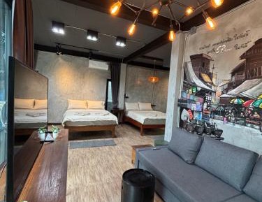 Classic Quadruple Room