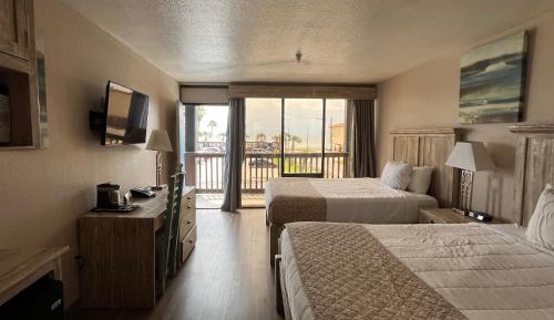 Queen Room with Ocean View