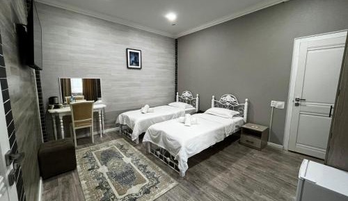Double or Twin Room with Bathroom