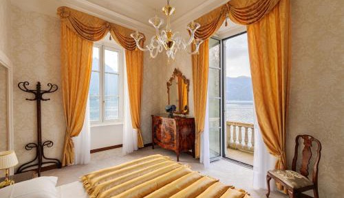 Queen of Sweden Suite Lake View and Balcony