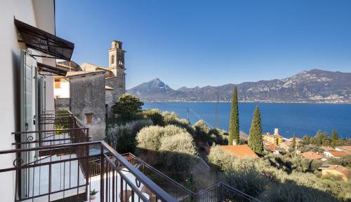 Two-Bedroom Apartment with Terrace
