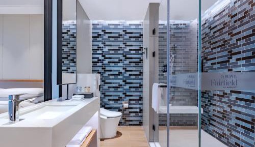 Business King Room with City View