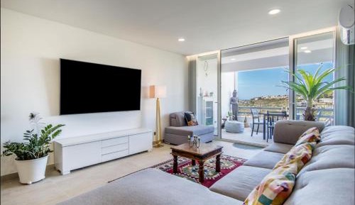 Three-Bedroom Apartment with Sea View