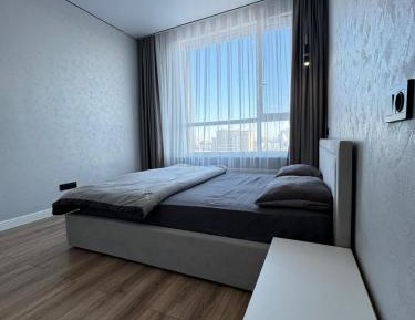 Superior One-Bedroom Apartment with Balcony