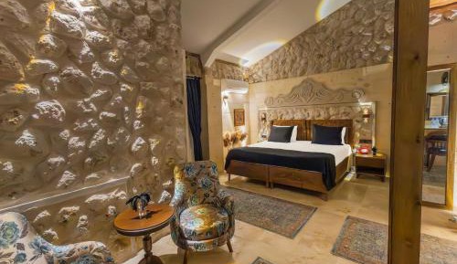 King Room with Balcony