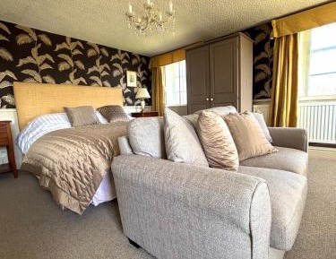 One-Bedroom Suite