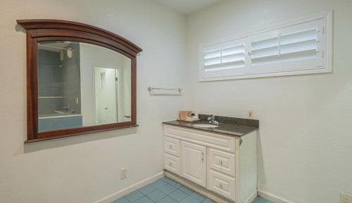 Budget Single Room