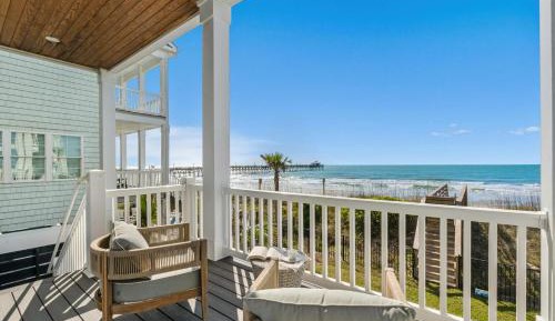 Six-Bedroom Holiday Home