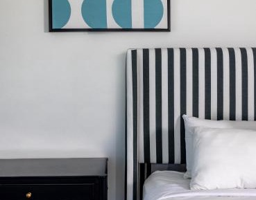 Pool View Studio Suite with Terrace