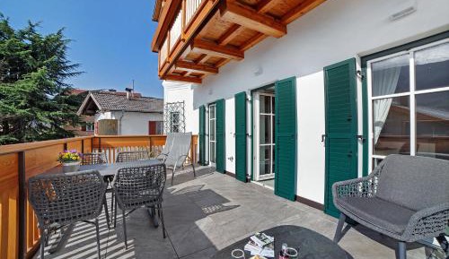 Superior One-Bedroom Apartment