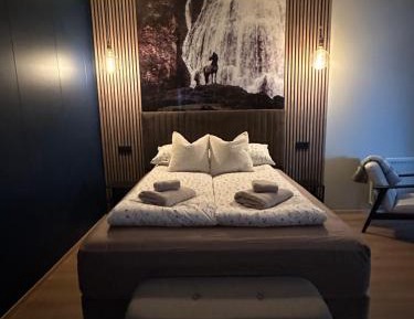 King Room with Mountain View