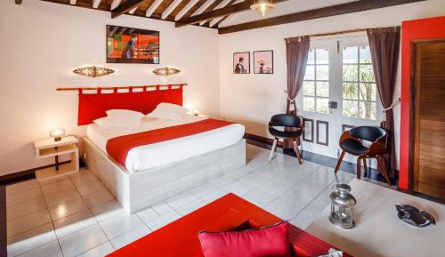 Deluxe Double Room with Balcony and Sea View