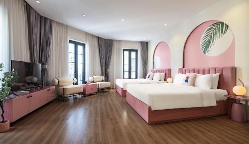 Quadruple Room with Bath