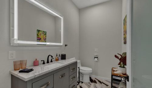 Suite with Pool View