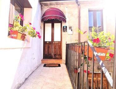 Deluxe Double Room with Shower