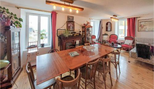 Four-Bedroom Vacation Home