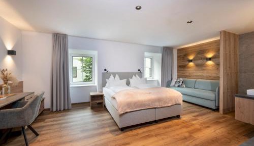 Deluxe Double Studio