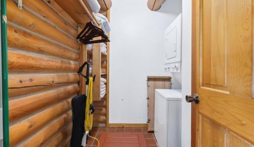 Two-Bedroom Townhouse