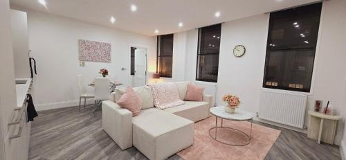 One-Bedroom Family Apartment