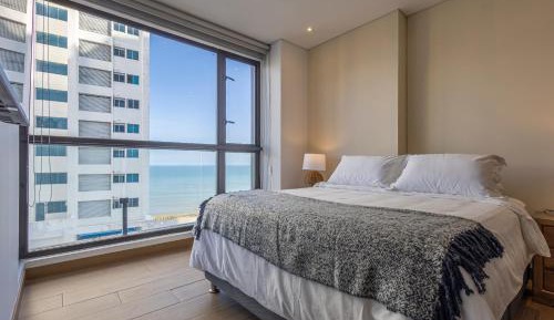 Two-Bedroom Apartment with Balcony and Sea View