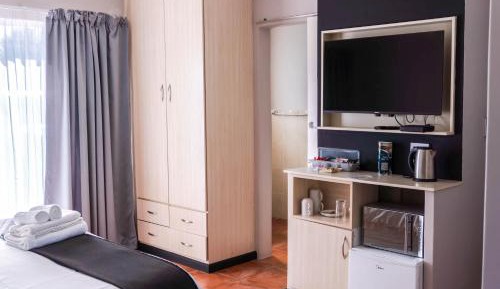 Double Room with Pool View