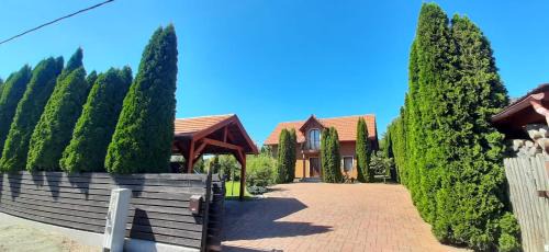Three-Bedroom Townhouse