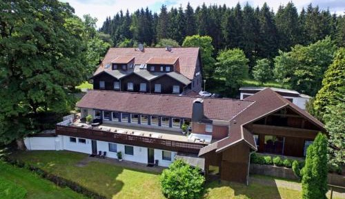 Three-Bedroom Holiday Home 