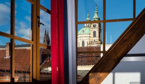 Executive Suite with Castle view