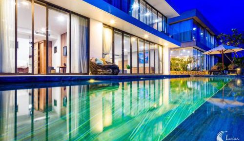 Villa with Sea View