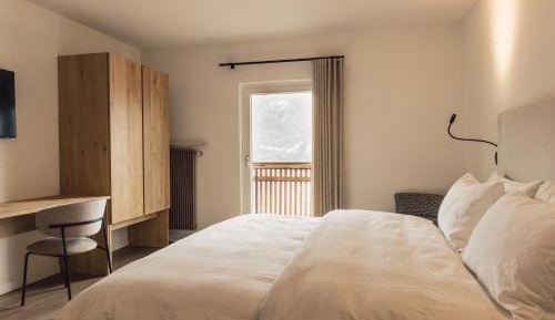 Double or Twin Room with Balcony