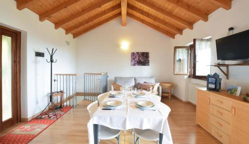 One-Bedroom Holiday Home