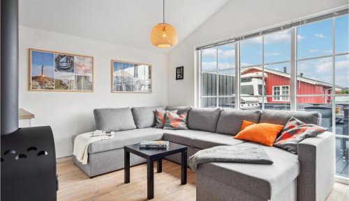 Three-Bedroom Vacation Home 