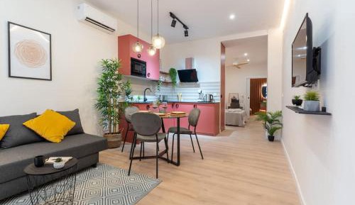 One-Bedroom Apartment