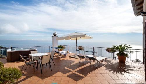 Two-Bedroom Superior Apartment