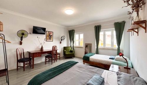 Triple Room with Shared Bathroom