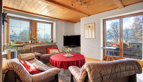 Superior One-Bedroom Apartment with Balcony