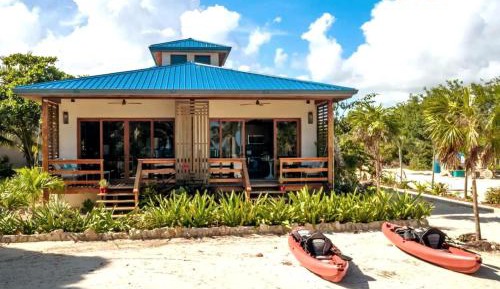 Villa - Beach Front